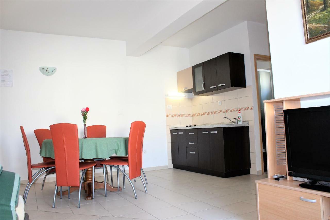 Apartmani Marija Duće Εξωτερικό φωτογραφία